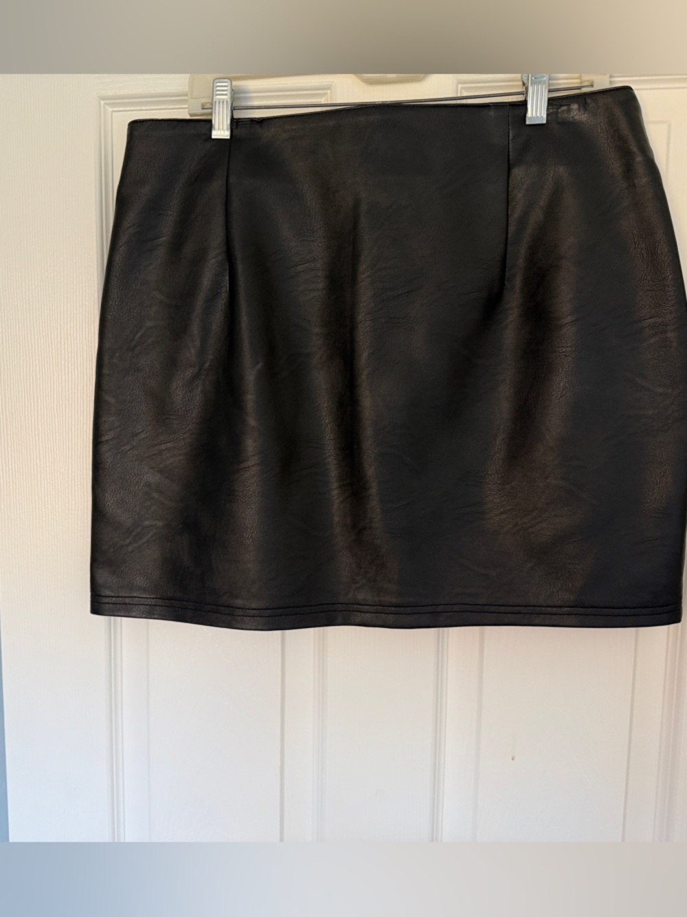 Topshop Black Faux Leather Belted Mini Skirt with Zips - Picture 2 of 3